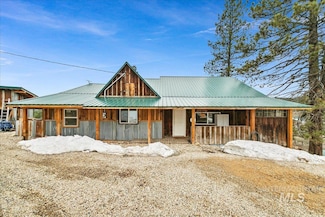 117 & 115 E Hill Rd, Idaho City, ID 83631