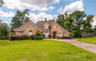 2524 Bloomfield Ln, Haughton, LA 71037