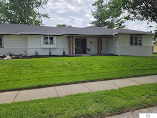 3913 N 207th St, Elkhorn, NE 68022