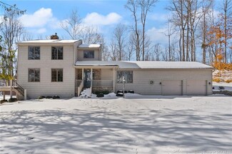 9237 Starlight Rd, Floyds Knobs, IN 47119