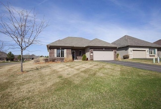 70 Quail Cir, Hudson, WI 54016