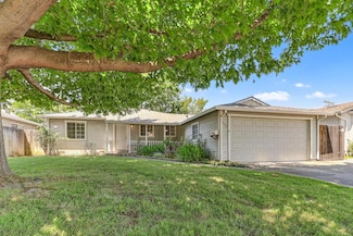 4633 Morpheus Ln, Sacramento, CA 95864