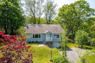 34 Old Southbridge Rd, Dudley, MA 01571