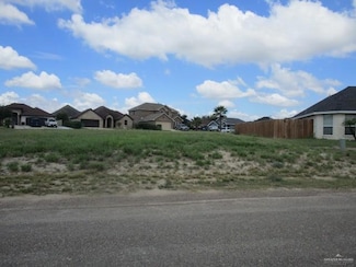 420 N Kika de La Garza Blvd, La Joya, TX 78560