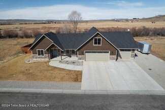 1460 Alden Ave, Pinedale, WY 82941