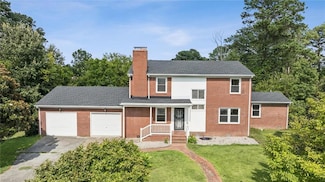 15 Robert Bruce Rd, Poquoson, VA 23662