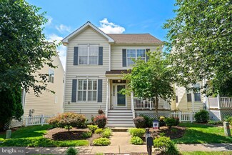 42729 Center St, Chantilly, VA 20152