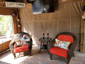 17 NW Boundary Dr, Port Saint Lucie, FL 34986