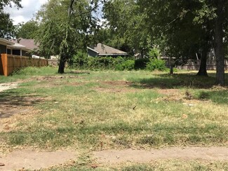 4709 Worth St, Dallas, TX 75246