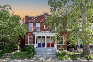 2731 Ann Ave, Saint Louis, MO 63104