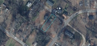 403 W Carlisle St, Gaffney, SC 29341