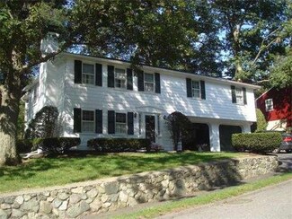 20 Gregory Rd, Wakefield, MA 01880