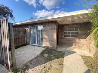 3140 Bloomingdale Villas Ct, Brandon, FL 33511