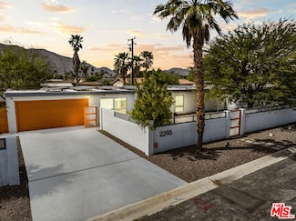 2295 Nicola Rd E, Palm Springs, CA 92262