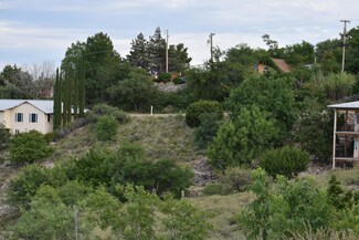 160 North Dr, Jerome, AZ 86331
