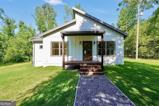 107 Houston St, Griffin, GA 30223