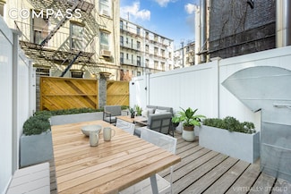 339 E 6th St Unit B, New York, NY 10003