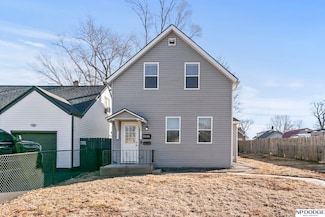 5335 N 26th St, Omaha, NE 68111