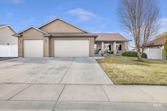 1111 Ballard Ln, Kimberly, ID 83341
