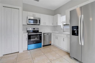 2221 Everglades Blvd S, Naples, FL 34117