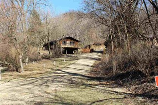 58752 Benhardt Ridge Rd, Eastman, WI 54626