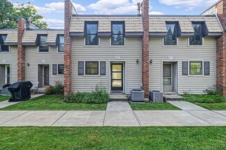62 Chestnut Hills, New Hartford, NY 13413