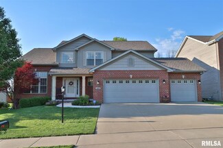 4609 N Weaverridge Blvd, Peoria, IL 61615