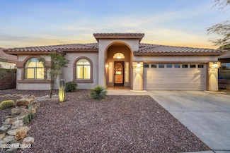 926 E Gibbon River Way, Tucson, AZ 85718