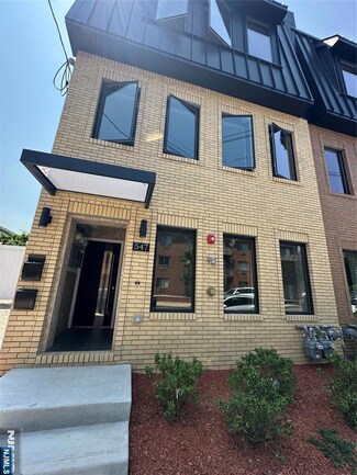 547 Central Ave Unit 2, Harrison, NJ 07029
