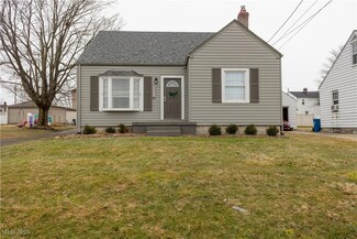 238 Wilson St, Struthers, OH 44471