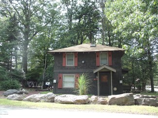 14 Spring St, Lake Harmony, PA 18624