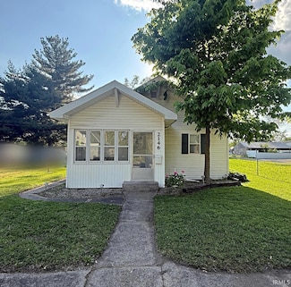 2146 N 20th St, Terre Haute, IN 47804
