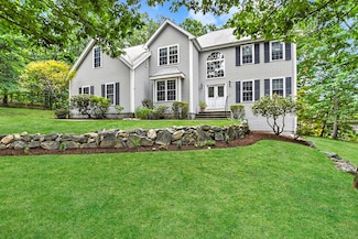 35 Albert Ray Dr, Ashland, MA 01721