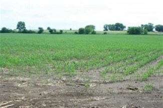 L4 Village Line Rd, Sullivan, WI 53178
