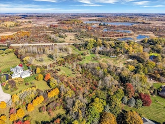 306 Algonquin Rd, South Barrington, IL 60010