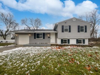 2895 Amber Ct, Columbus, OH 43232