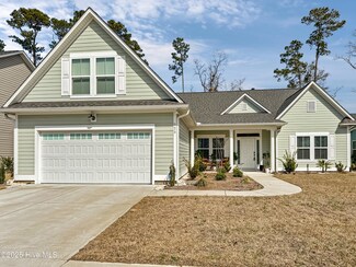 523 Beaumont Oaks Dr, Wilmington, NC 28411