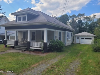 355 Honesdale Rd, Waymart, PA 18472