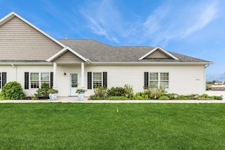 1732 Peachtree Path Unit 4, Stevensville, MI 49127