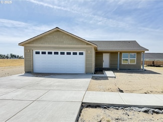 218 SW Sparrow St, Boardman, OR 97818