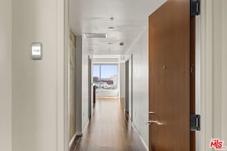 1155 S Grand Ave Unit 1103, Los Angeles, CA 90015