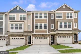 523 Abigail Ave, Waynesboro, PA 17268