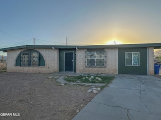 5500 Edinburg Dr, El Paso, TX 79924