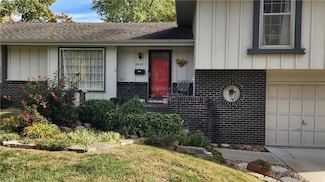 8809 Outlook Dr, Overland Park, KS 66207