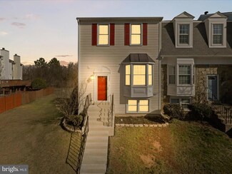 13434 Elevation Ln, Herndon, VA 20171