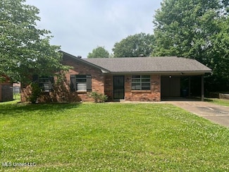 5951 Adams Cir, Horn Lake, MS 38637