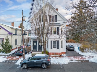 64 Melbourne St, Portland, ME 04101