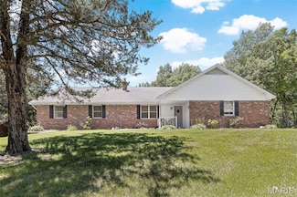 3402 Rocky Rd, Lohman, MO 65053