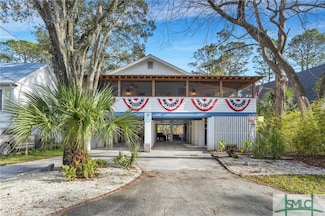 16 6th Ave, Tybee Island, GA 31328