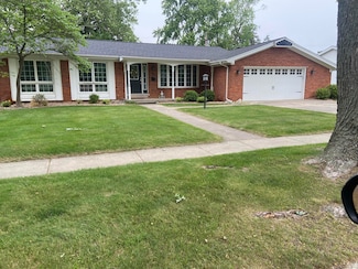 52 W Miller Ave, Milan, MI 48160
